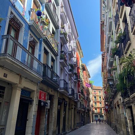 Apartamento Deluxe Casco Viejo Bilbao Buitenkant foto